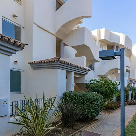 Elviria Met Zeezicht