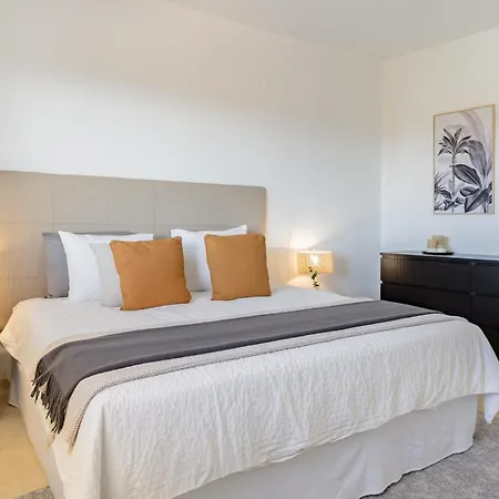 Elviria Met Zeezicht Apartment